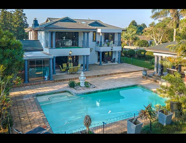 4 BEDROOM HOUSE FOR SALE IN HILLCREST PARK